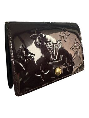 Louis Vuitton Vernis Enveloppe Carte de Visite Card Holder Amarante